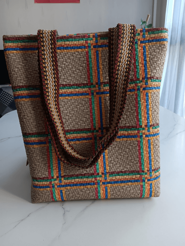 Sac cabas,  sac shopping,  sac tote bag création fait main et doublé et poche à l'intérieur 