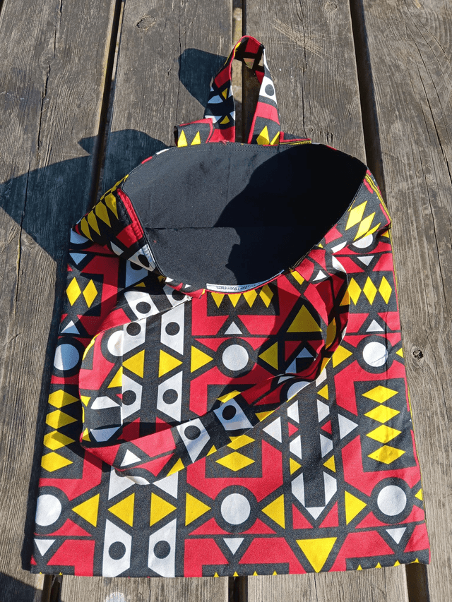 Sac shopping / Tote Bag/ Sac cabas/ Fourre-tout/ qu'on peut porter à l'épaule et doublé